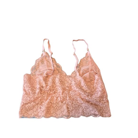 We Are HAH Peach Pink Lace Vneck Adjustable Strap Bralette Size Medium - Picture 3 of 5